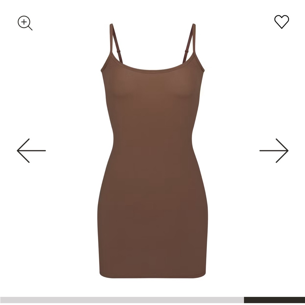 SKIMS Fits Everybody Slip Dress in Jasper. Size S.